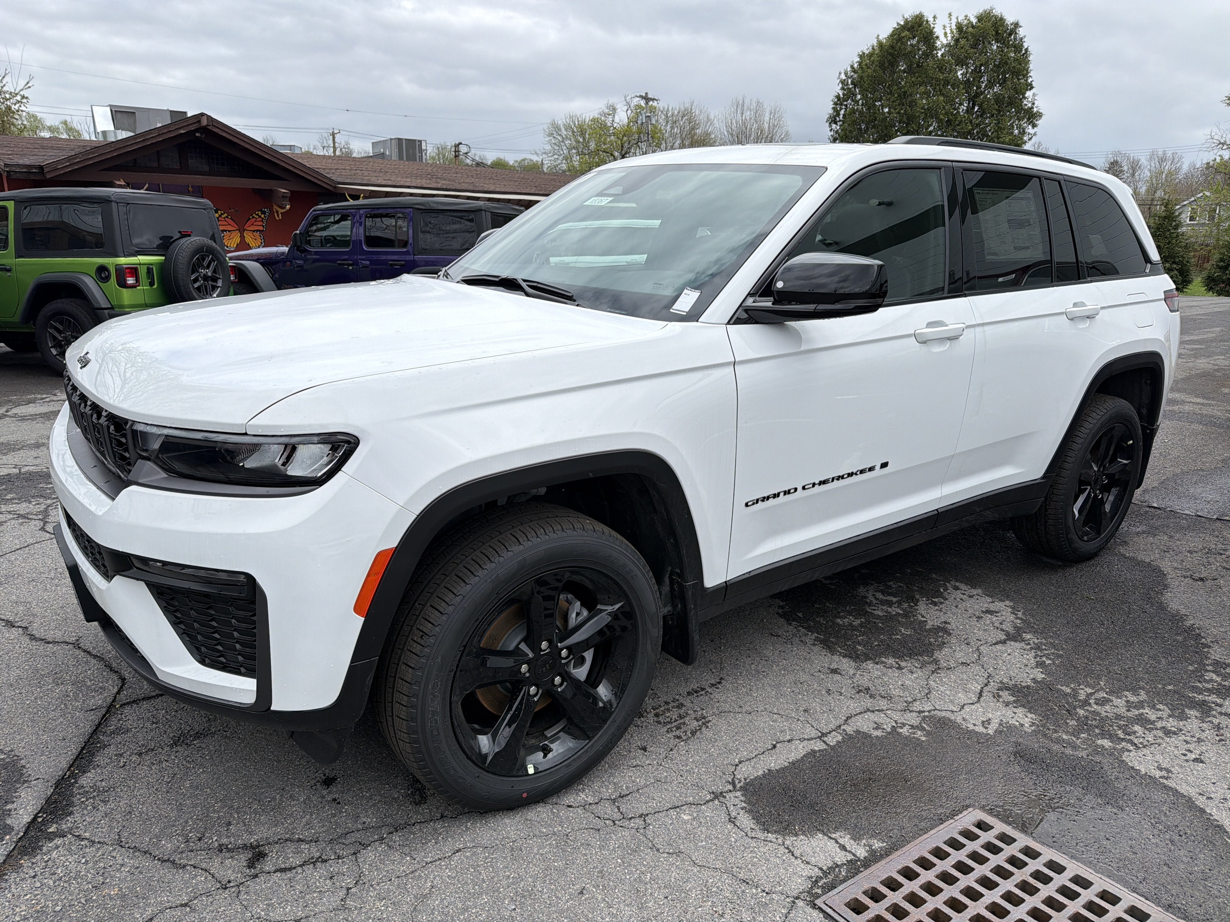 2026 Jeep Grand Cherokee — interior view