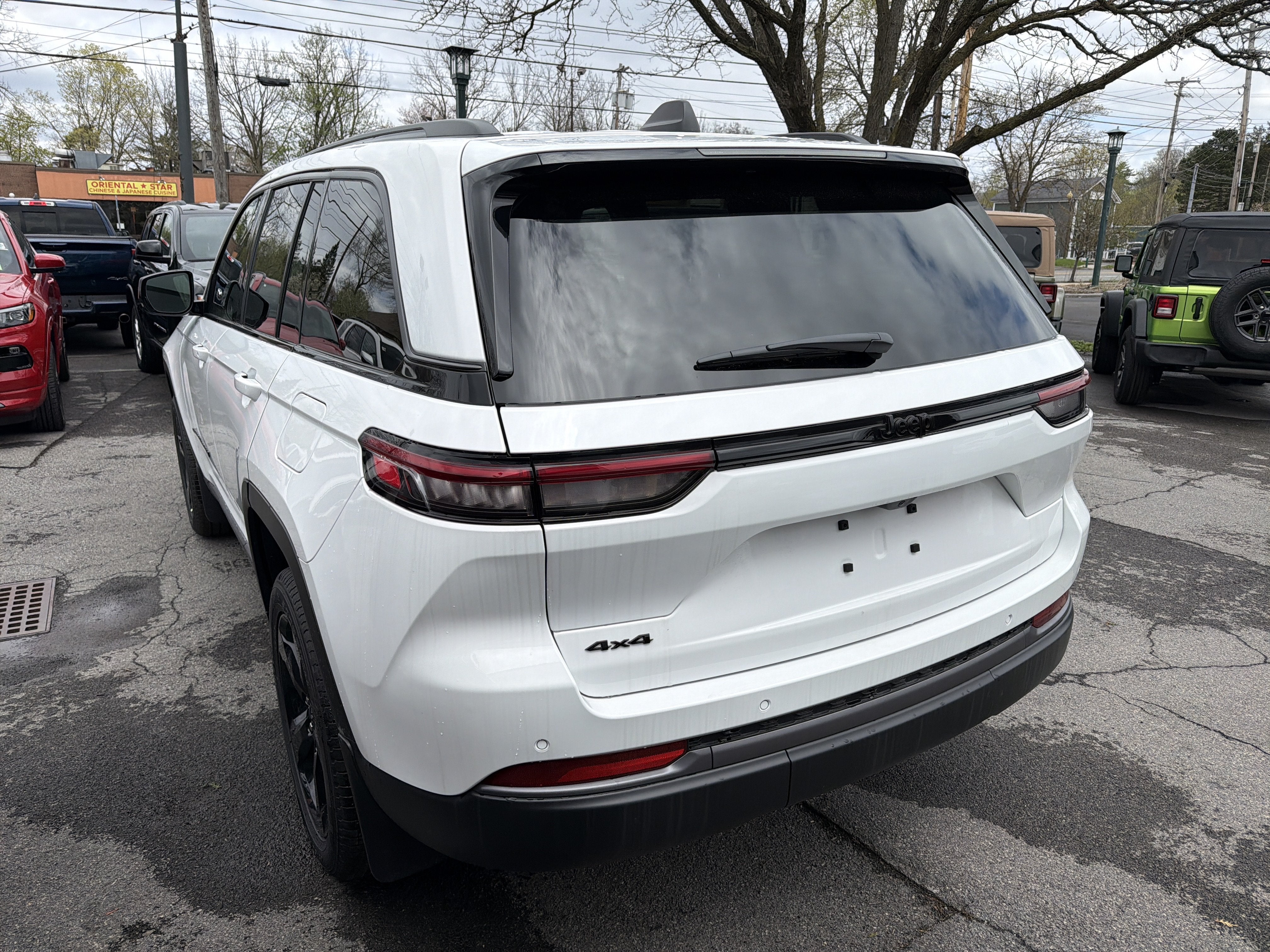 2026 Jeep Grand Cherokee — detail view