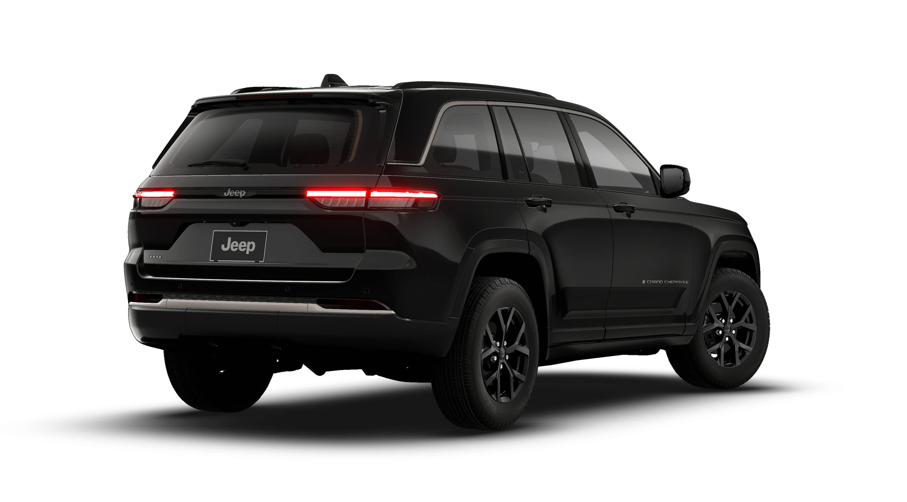 2026 Jeep Grand Cherokee GRAND CHEROKEE LAREDO ALTITUDE 4X4 in Diamond Black Crystal Pearl-Coat Exterior Paint — front three-quarter view